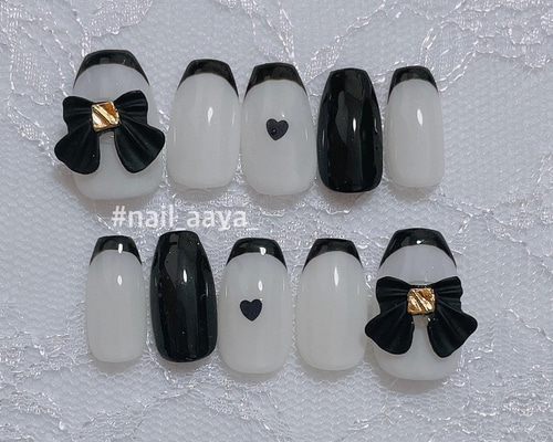 ネイルチップ　量産型　フレンチガーリー　推しネイル　韓国　リボン　フレンチネイル オーダー】ネイルチップ 量産型 白 黒 フレンチガーリー 韓国 白