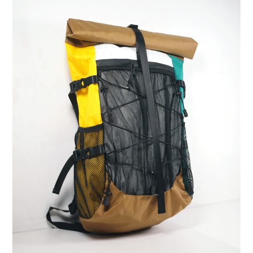 深緑色 X-Pac 超軽量登山バッグ 20L 30L 40L バークマウンテン