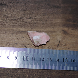 [獨一無二] 粉紅蛋白石礦物石胸針天然石材配件 (No.2006) 第5張的照片