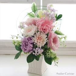 輪菊の仏花（エテルネル 白桃色）Mサイズ お供え花 プリザーブドフラワー 白花器 #2 ピンク系 2枚目の画像