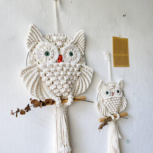 フクロウのマクラメタペストリー(大） タペストリー・壁掛け Vin
