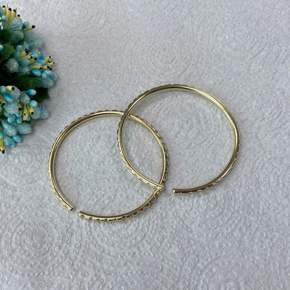 黃銅  正圓形 直線刻痕 耳扣 手環 兩用 1組2個 S244 第2張的照片