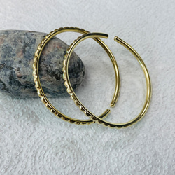黃銅  正圓形 直線刻痕 耳扣 手環 兩用 1組2個 S244 第4張的照片