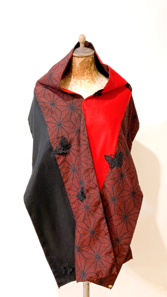 スカーフNo.300*詠蝶*設計師手作日本古董布紅黑撞色麻葉紋蕾絲蝴蝶圍巾 披肩 第8張的照片