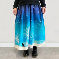 冬の星空・猫 ギャザースカート（やや厚手綿100％） 9枚目の画像