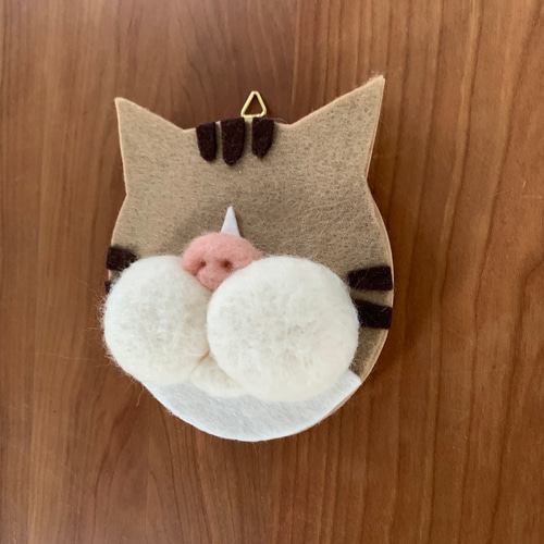 猫のひげ様 猫ひげフレーム 7916 縁起物の猫髭を、拾うたびに飾れる「猫髭