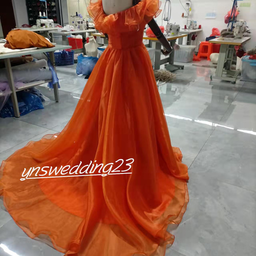 カラードレス オレンジ 結婚式ドレス オフショルダー 2次会 人気 カラードレス オレンジ 結婚式ドレス オフショルダー 2次会 人気