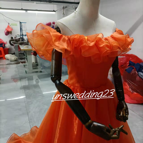 カラードレス オレンジ 結婚式ドレス オフショルダー 2次会 人気