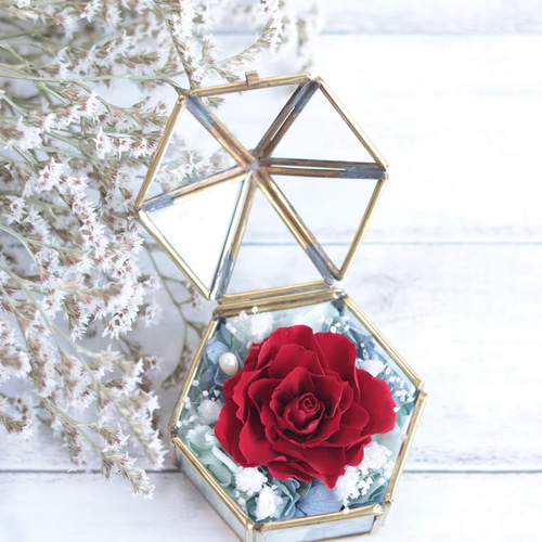 美品 オールドバカラ バンブーローズ 小型 クリスタルガラスのリングホルダー 美品 オールドバカラ バンブーローズ 小型 クリスタルガラスのリング