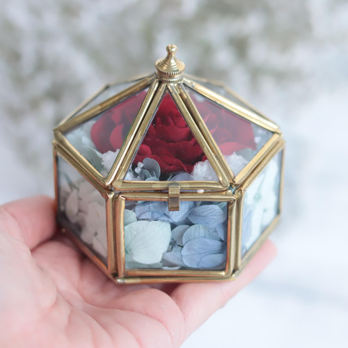 プロポーズにも☆】一輪のバラ＊テント型アンティークガラスケース