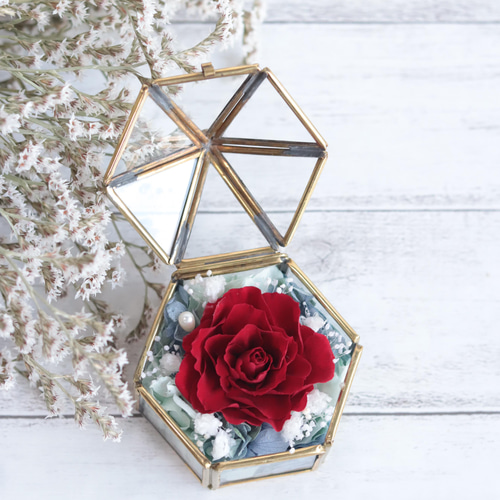プロポーズにも☆】一輪のバラ＊テント型アンティークガラスケース