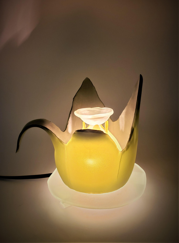 ガラスの灯り　アロマランプ　オリーブ 4枚目の画像