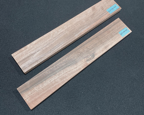 送料無料〕〔現品限り〕サペリ 無垢材2枚セット 約25 x 100 x