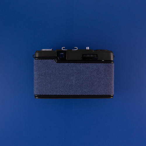 フィルムカメラ OLYMPUS EE-3 indigo blue OLYMPUS EE-3 indigo blue
