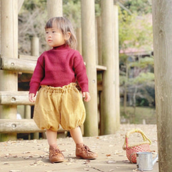 4年着れる草木染ウールのかぼちゃパンツ -大きくなるまで着られる服- 1枚目の画像