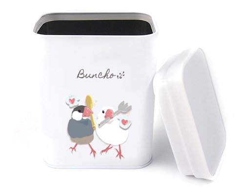 小鳥のご飯保管にも‼︎]文鳥さん達のキャニスター缶 その他雑貨