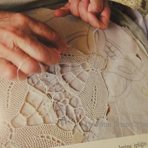 日本発送Kibris Islemelerinden Lefkara Nakisi｜書籍｜キプロス伝統