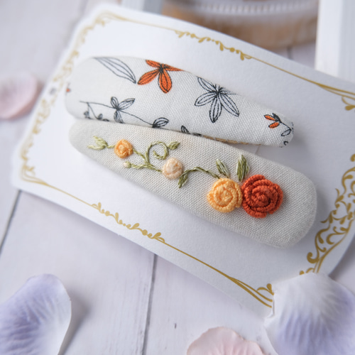 薔薇刺繍と花柄のぱっちんピンSet(オレンジB) ヘアピン ししゅ
