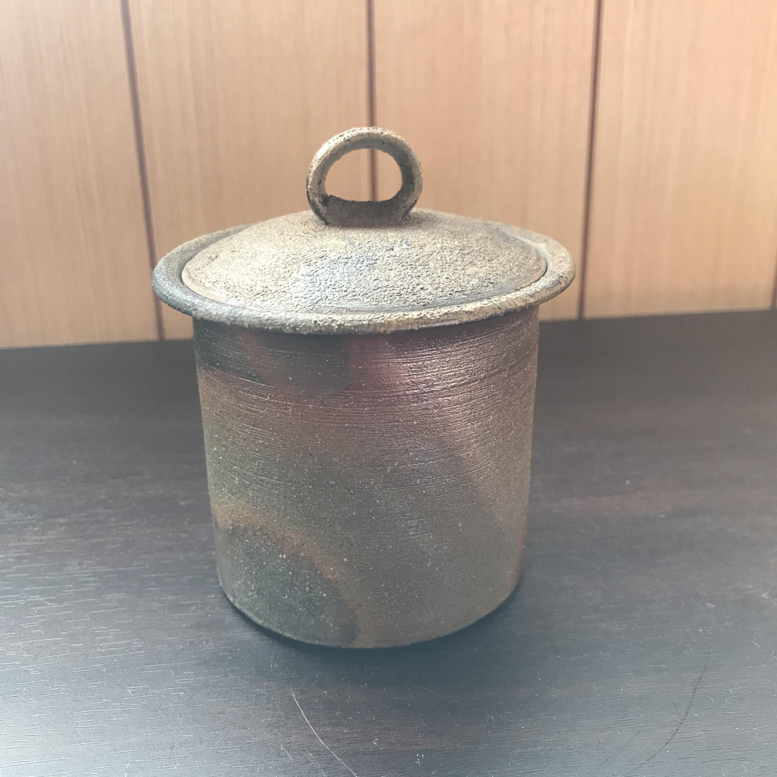 古備前　備前焼　壺　＆　サルノコシカケ　蓋