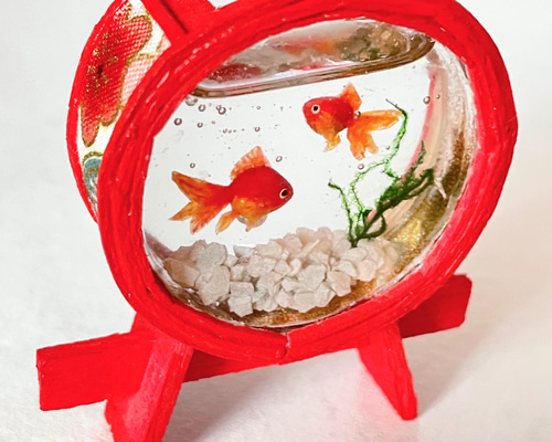 金魚桶で泳ぐ金魚（赤） ミニチュア インテリア小物 その他雑貨 池波屋