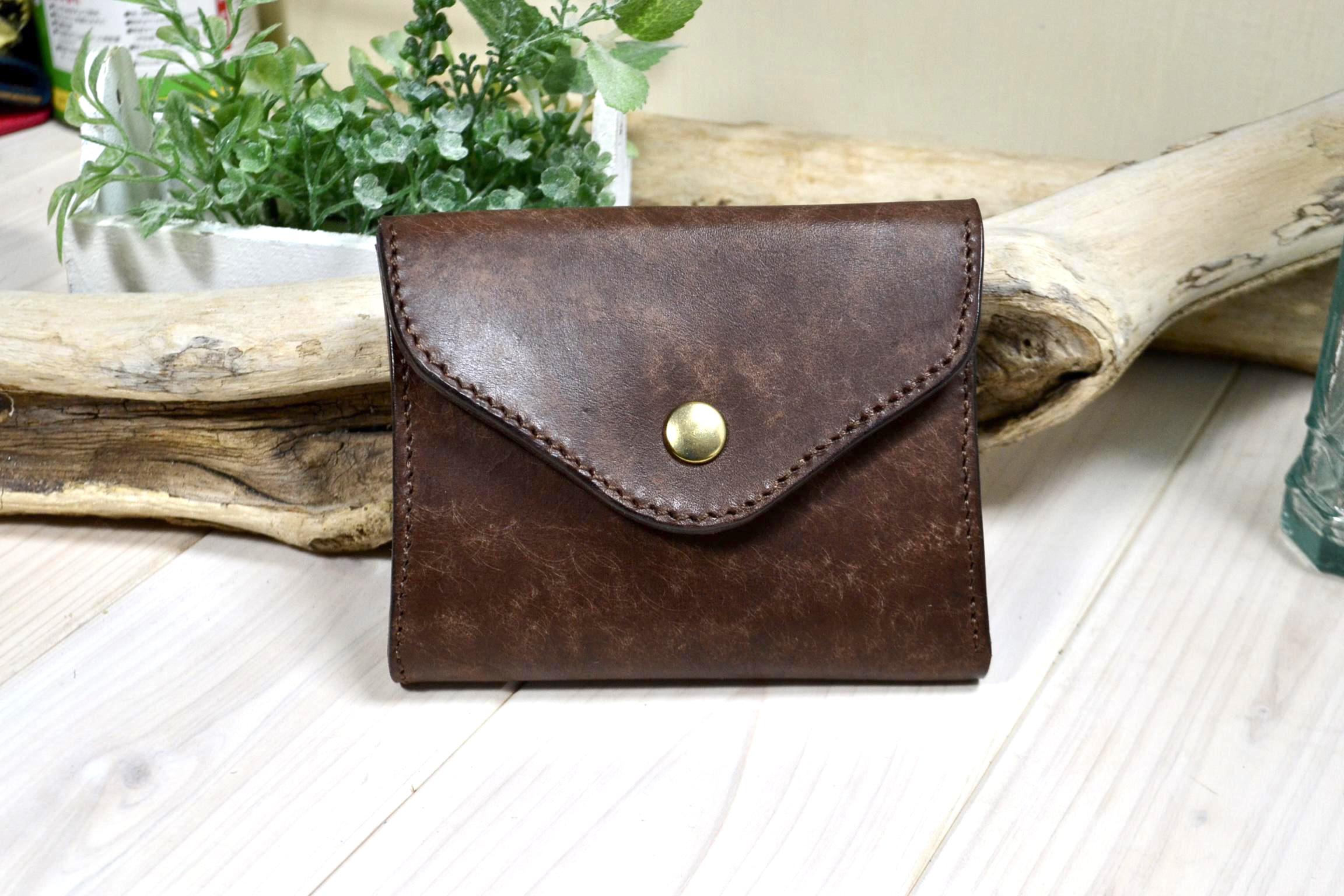 イタリアンレザー【マヤレザー】手に馴染む二つ折り財布　チョコカラー