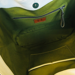 Parasol ~畳むと三角形•広げるとパラソルの様なフォルムになる2wayトートバッグ ~(姫路レザー) 5枚目の画像