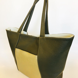 Parasol ~畳むと三角形•広げるとパラソルの様なフォルムになる2wayトートバッグ ~(姫路レザー) 4枚目の画像