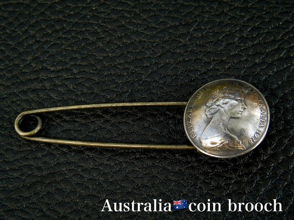 ＃B68　Australia Coin Brooch 2枚目の画像