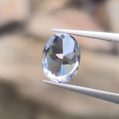 スピネルルース グレースピネル 1.10カラットオーバルカット