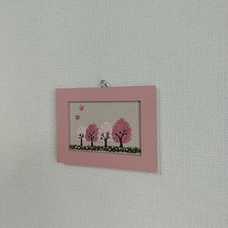 ★フレームを選べる　刺繡フレーム　春の風景　桜並木 4枚目の画像