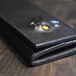 黒猫の長財布（表革：VACCHETTA800、仮セット猫目：イエローeyes）約253ｇ 猫目選べます♪ 6枚目の画像