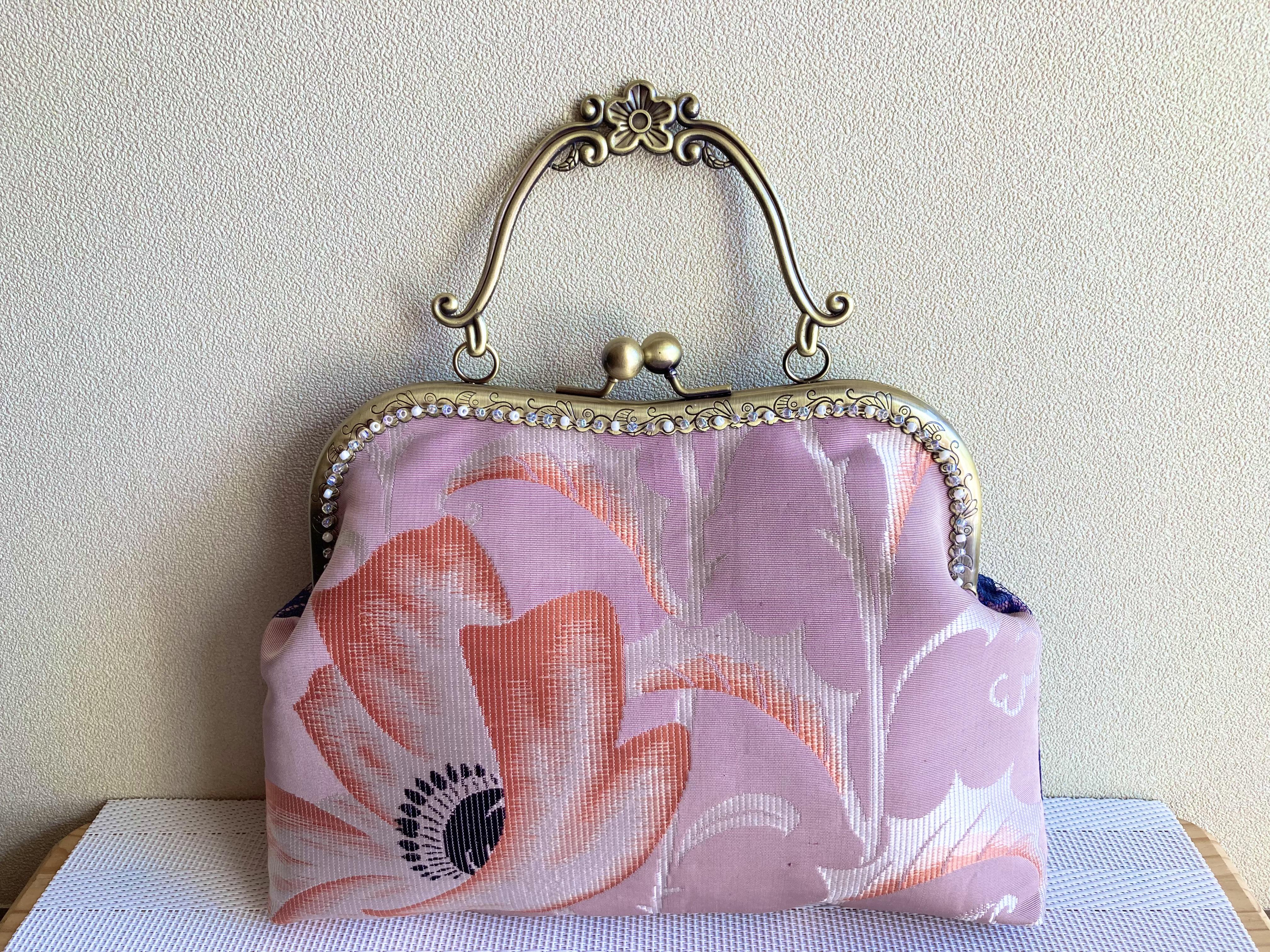 ☆がまぐちバッグ・アールデコ　ピンク花柄×紺レース　 エレガントフラワー持ち手☆