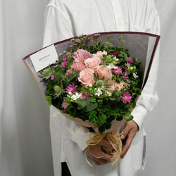 誕生日 母の日　花束　ピング系　ブーケ　花ギフト　記念日 2枚目の画像