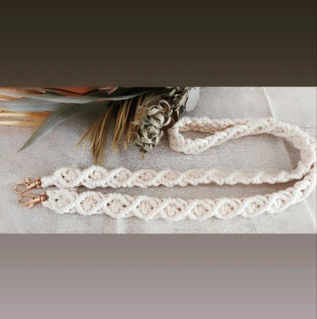 マクラメショルダーストラップ 送料込み ネックストラップ Sae.macrame