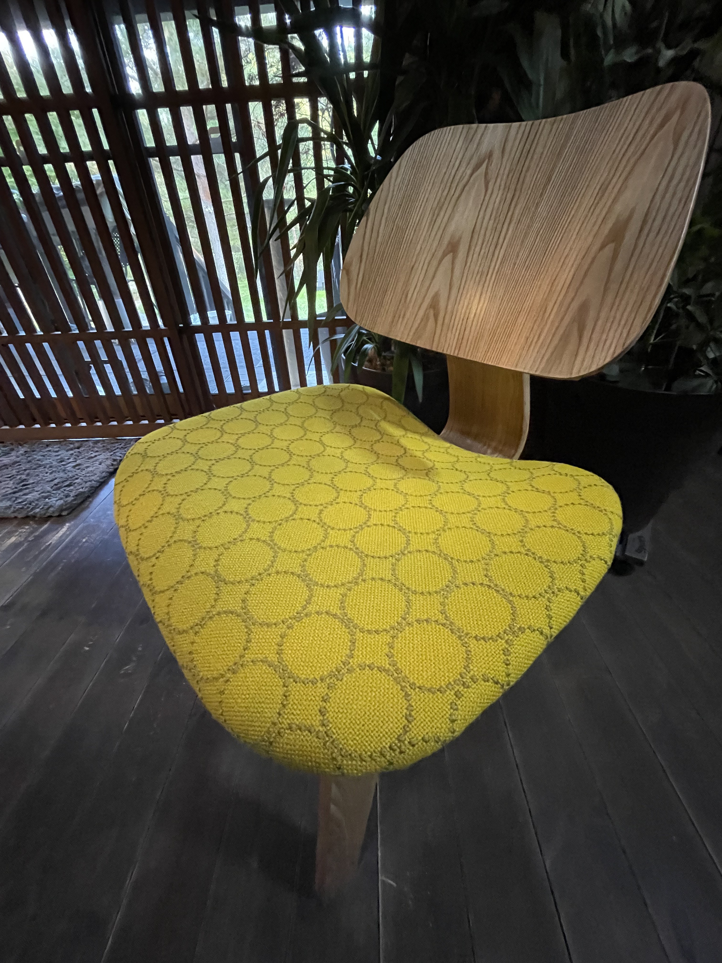 CHAIRチャールズ ＆ レイ・イームズチミナペルホネンx
