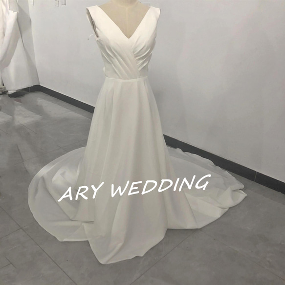 フランス風 ウエディングドレス Vネックドレス 背中見せ 二次会 披露宴  