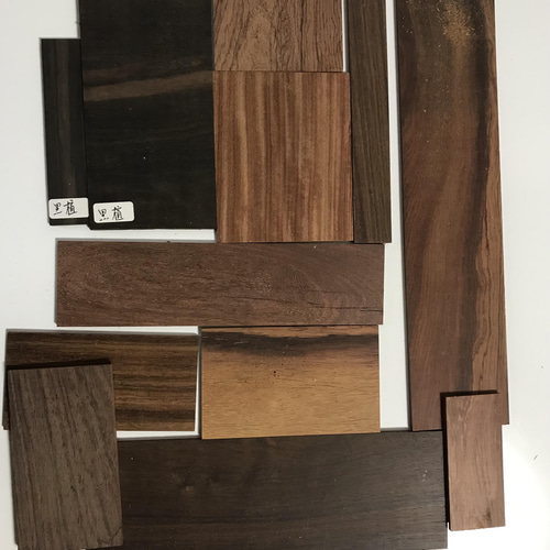 天然木角材　端材です。多分　紫檀の加工前。 紫檀（シタン）角材 | DIY・趣味関連商品の販売 | 無垢木材通販