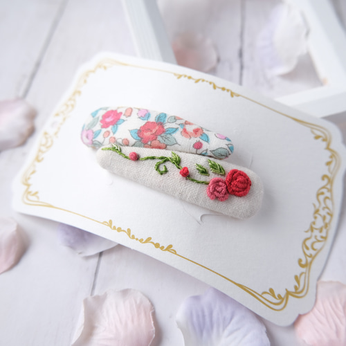 バラ刺繍パッチンピン♡むらさき バラ刺繍パッチンピン♡むらさき