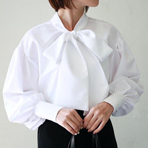 式典〜普段着も◎　前後2Way ふんわりボウタイ ブラウス シワになりにくい ホワイト 0453WH 3枚目の画像