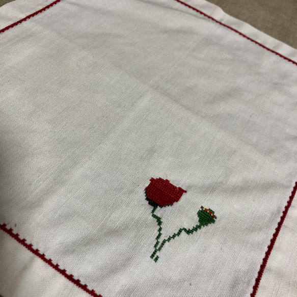フランスビンテージカクテル刺繍ナプキン赤い花 4枚目の画像