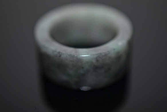 110-23 18.0号~18.5号 天然 A貨  翡翠 板指 広幅 リング 指輪 硬玉ジェダイト 5月誕生石 2枚目の画像