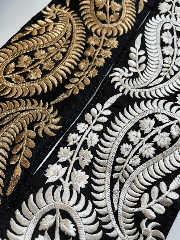 【50cm】インド刺繍リボン　ブラックxゴールド　ペイズリー　シルク　SS319 7枚目の画像
