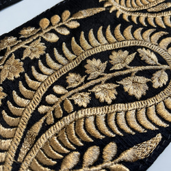 【50cm】インド刺繍リボン　ブラックxゴールド　ペイズリー　シルク　SS319 6枚目の画像
