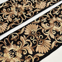 【50cm】インド刺繍リボン　ブラックxブラウン　シルク　SS321 2枚目の画像