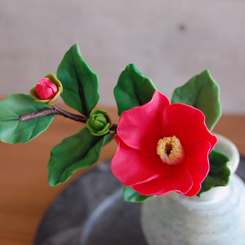 ◇粘土のお花◇ 椿 壺（グリーン） 一輪挿し T624 アートフラワー Old