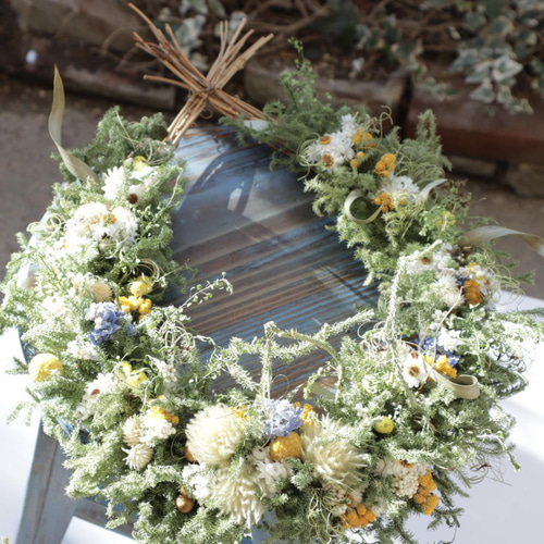 ドライフラワーのナチュラルリース green&yellow