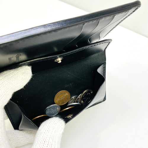 本革 ミドルウォレット 栃木レザーサドルブラック(黒糸) 二 本革 ミドルウォレット 栃木レザーサドルブラック(黒糸) 二