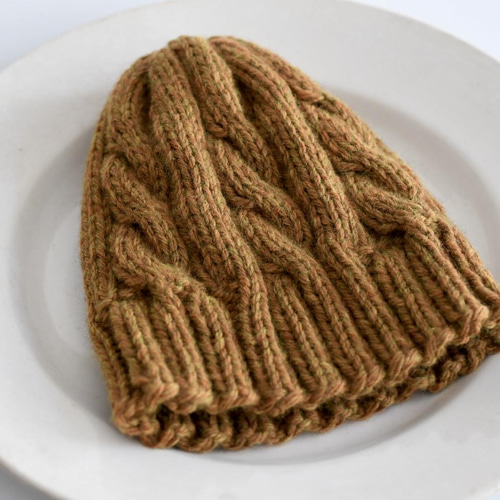 受注制作12ヶ月】手編み ニットキャップ アラン模様（ミックスキャメル