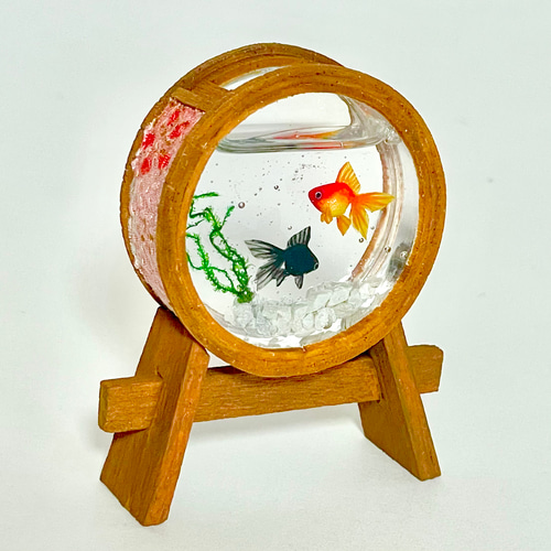 金魚桶で泳ぐ金魚（茶） ミニチュア インテリア その他インテリア雑貨