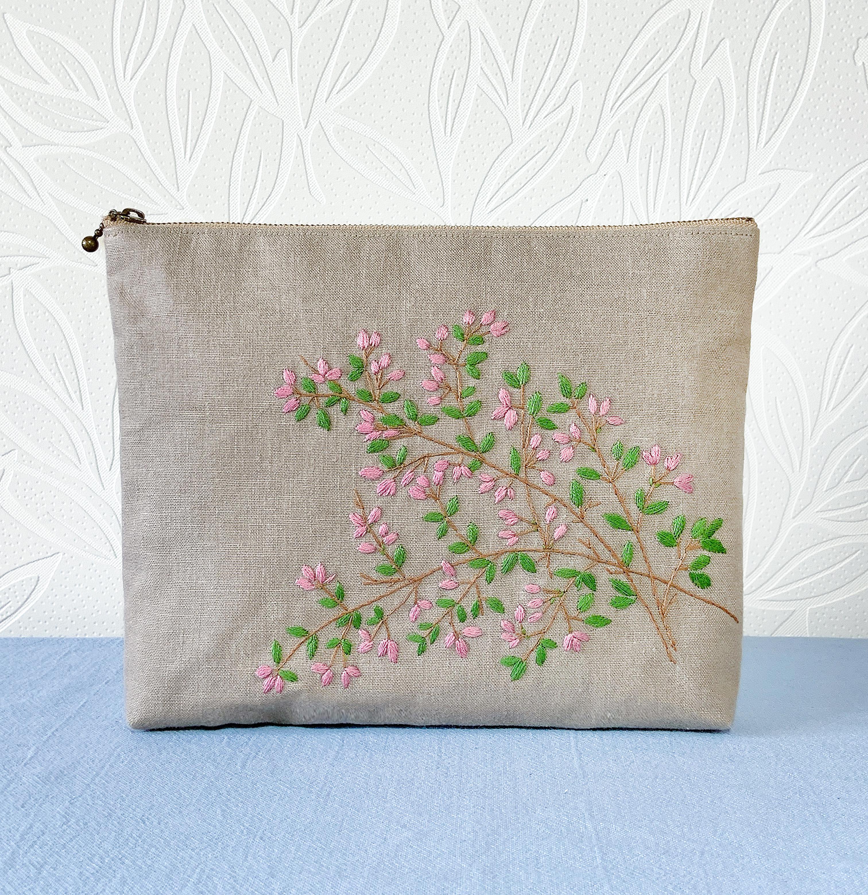 yukiemon/バルーンランド刺繍/限定ピンクベージュ/フラット